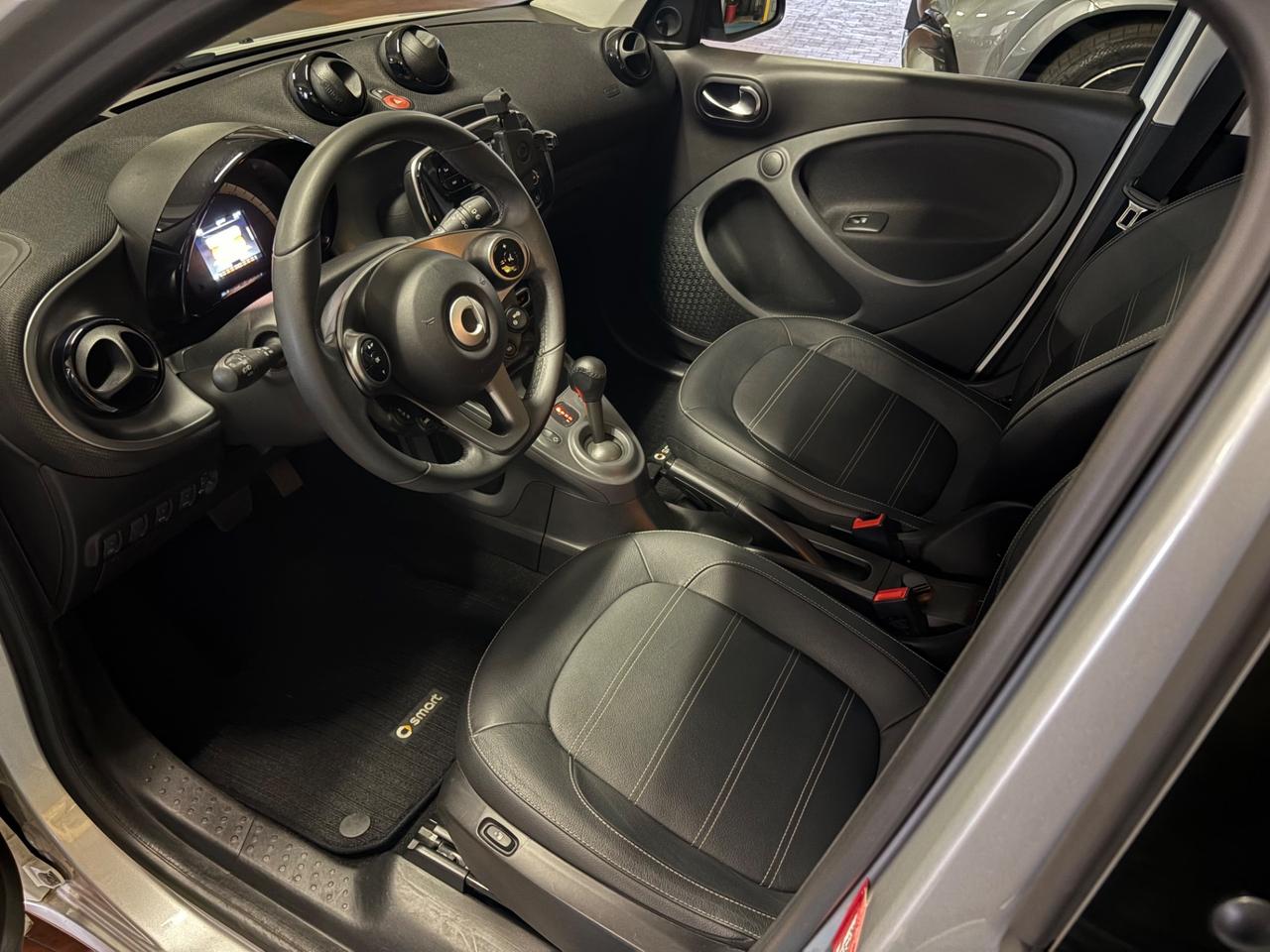 Smart ForFour 70 1.0 Prime NEOPATENTATI...!!!!