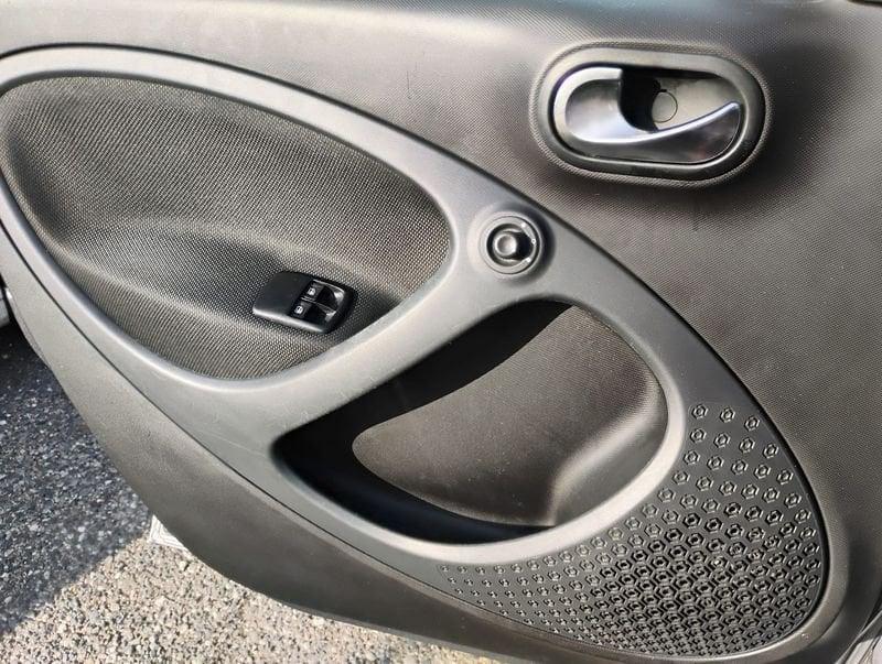smart forfour 90 0.9 66kW TURBO passion twinamic