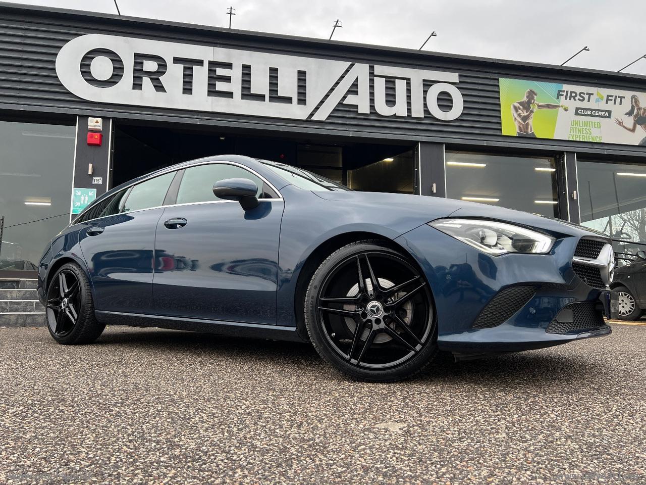 MERCEDES-BENZ CLA 200 d Aut. Shooting Brake Business IVA DEDUCIBILE