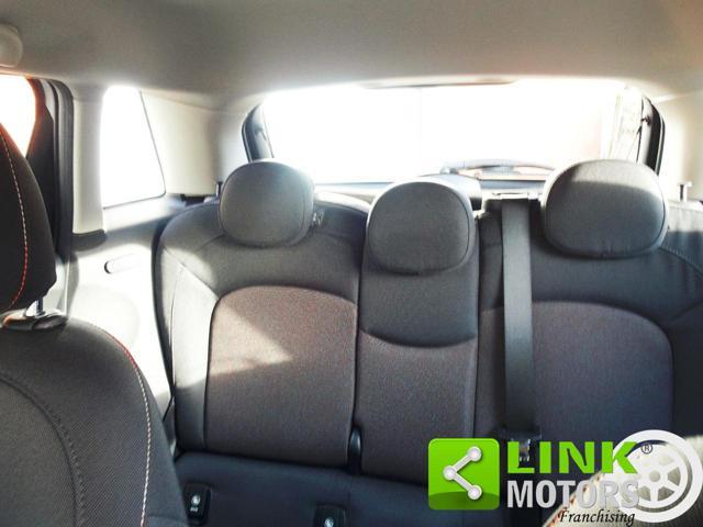 MINI Cooper 1.5 5 porte AUTOMATICA -PREZZO BOMBA....-