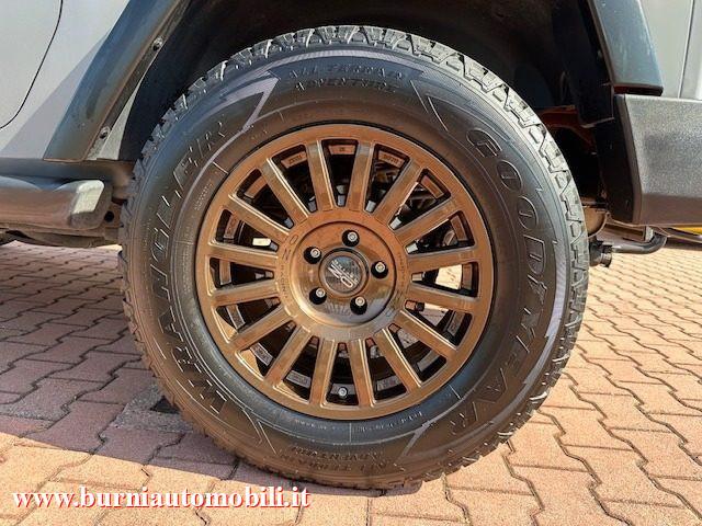 JEEP Wrangler 2.8 CRD DPF 3p Sahara Auto
