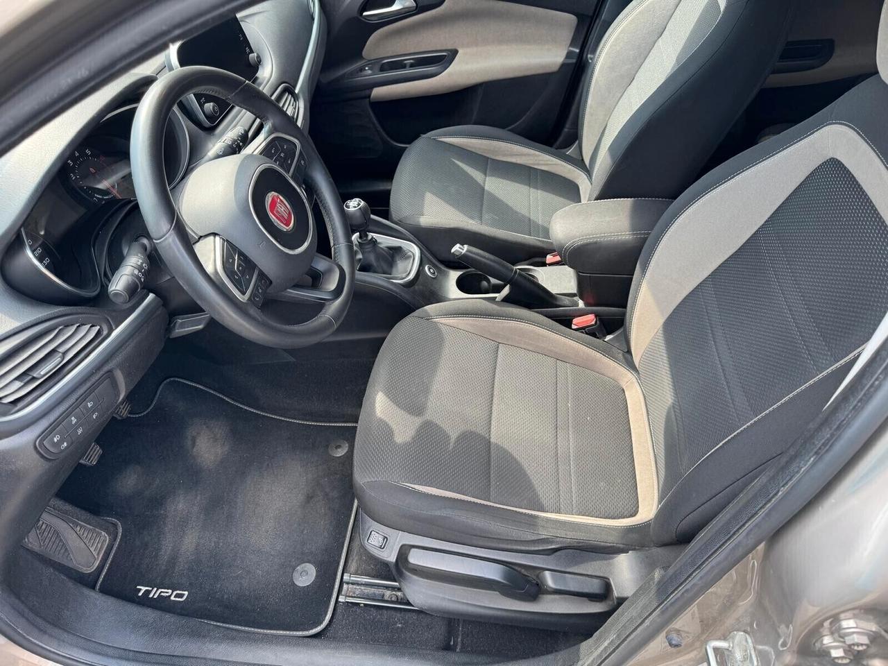 Fiat Tipo 1.4 SW Lounge GPL