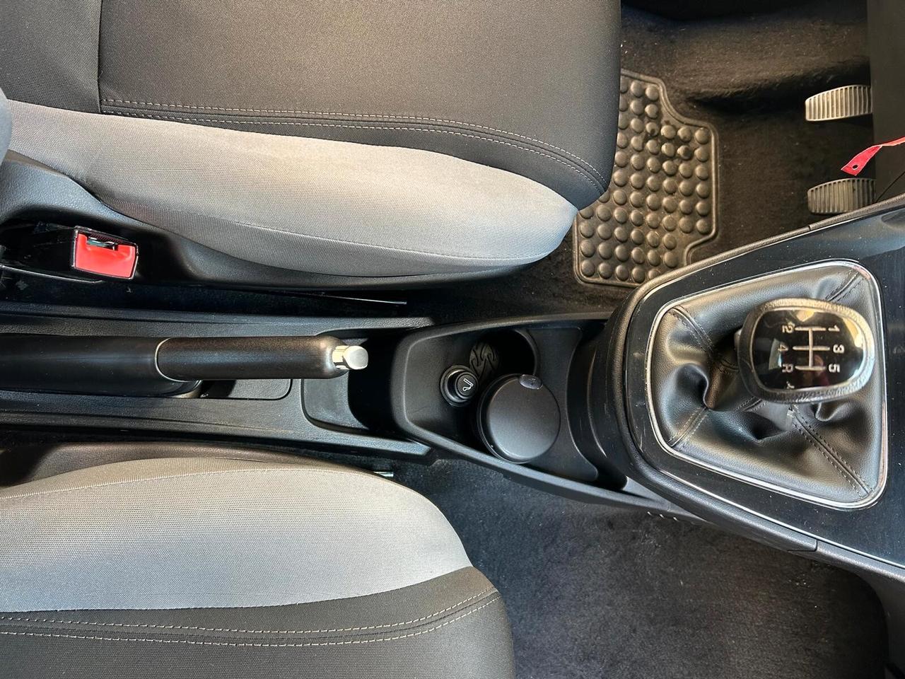 LANCIA YPSILON 1.3 MJT 95CV – 2012 – UNIPROPRIETARIO – GARANZIA 12 MESI – PARI AL NUOVO