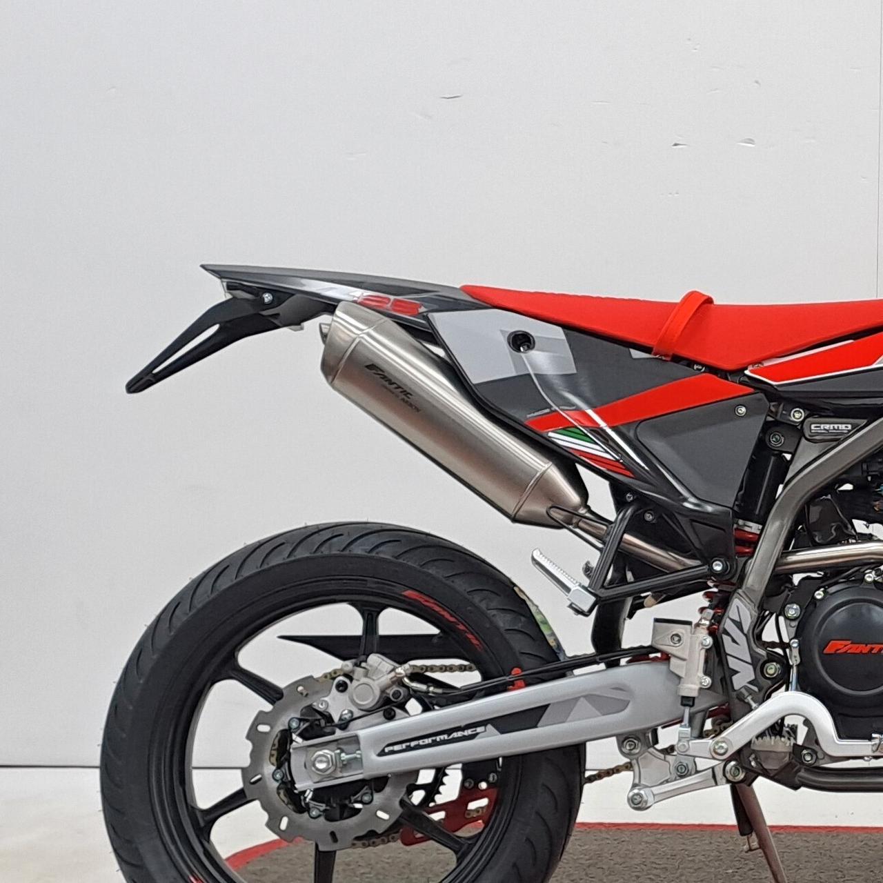 FANTIC MOTARD XMF 125 4t PRONTA CONSEGNA