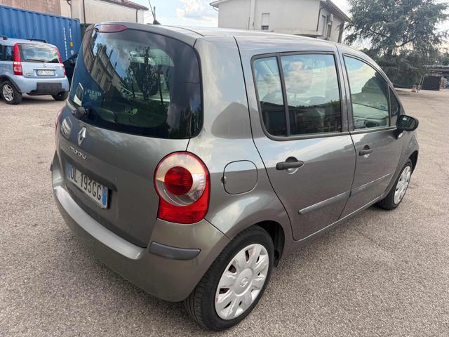 RENAULT Modus 1.2 16V Dynamique senza nessun lavoro da fare