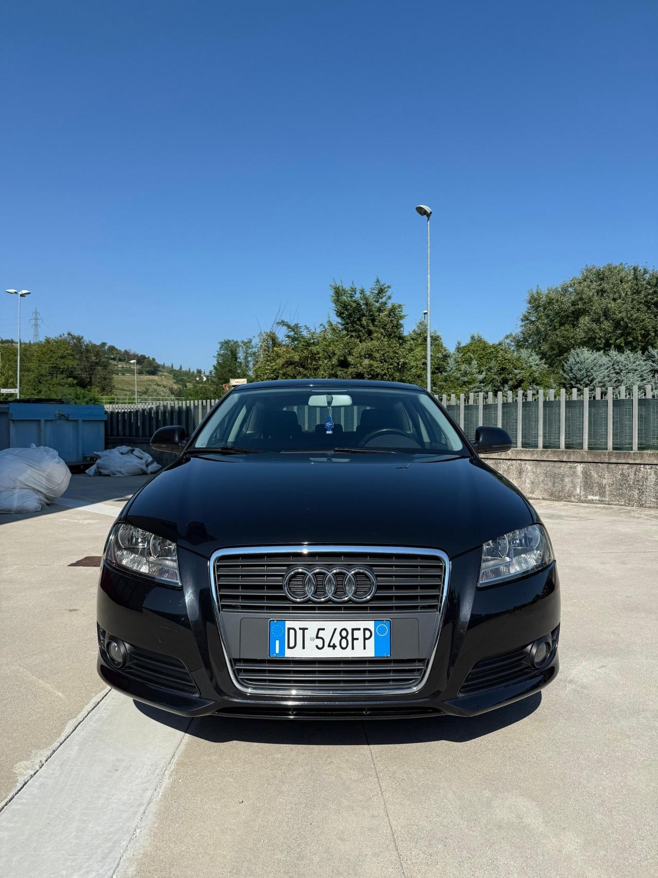 Audi A3 1.6 S-tronic Adatta a Neopatentati
