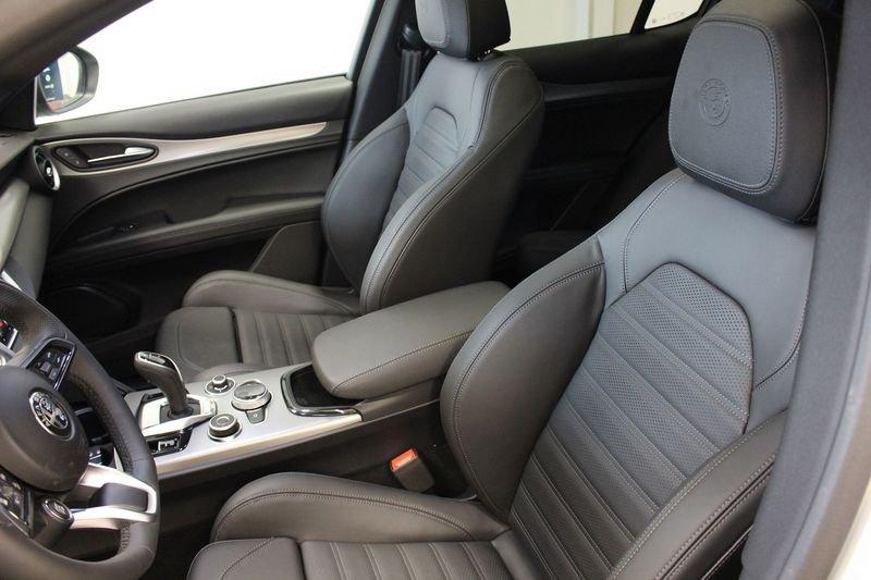 Alfa Romeo Stelvio 2.2 Turbodiesel 210 CV AT8 Q4 Veloce