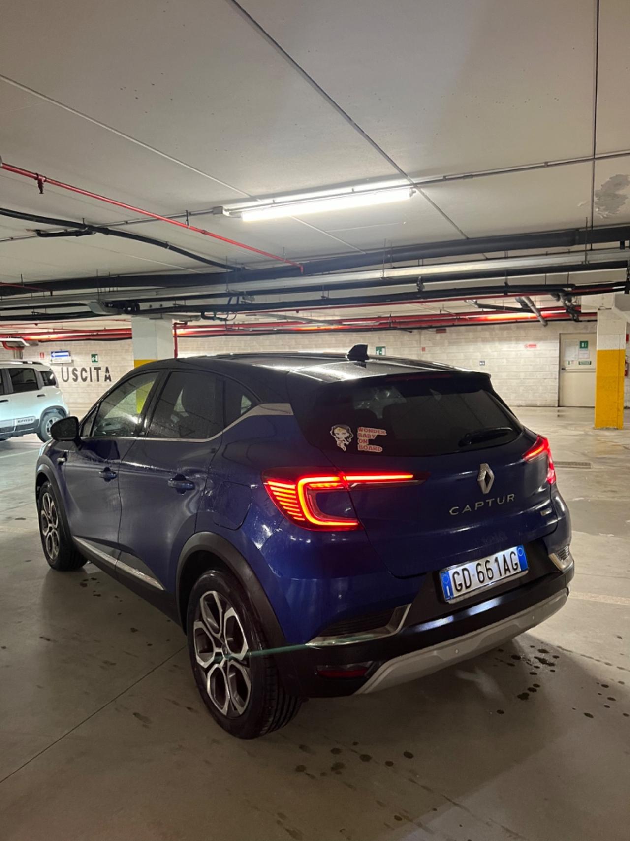 Renault Captur Full Hybrid E-Tech 145 CV Techno