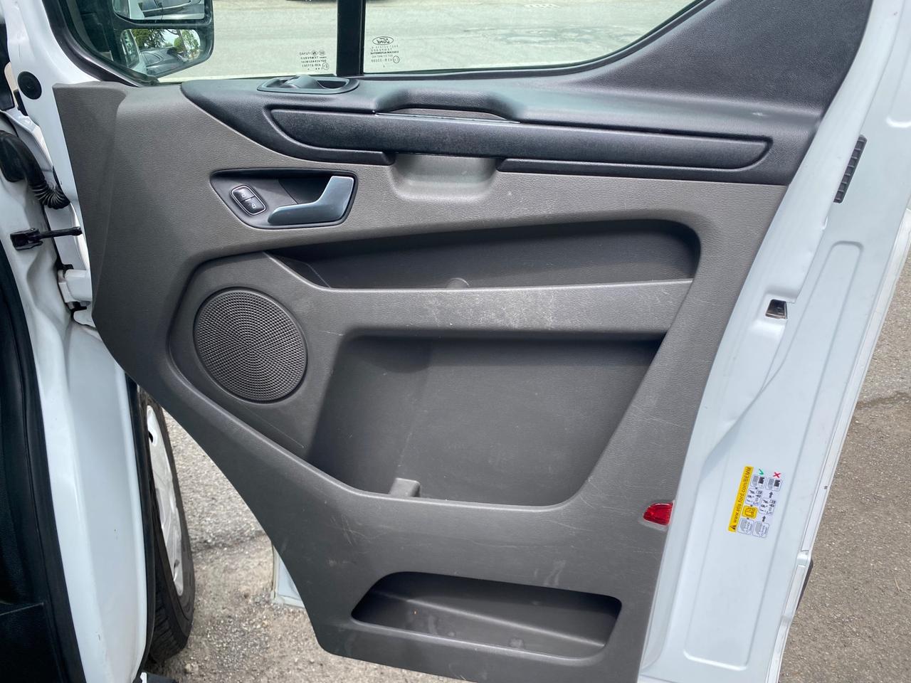 Ford Transit Custom 290 2.0 TDCi 130 PC Furgone Entry