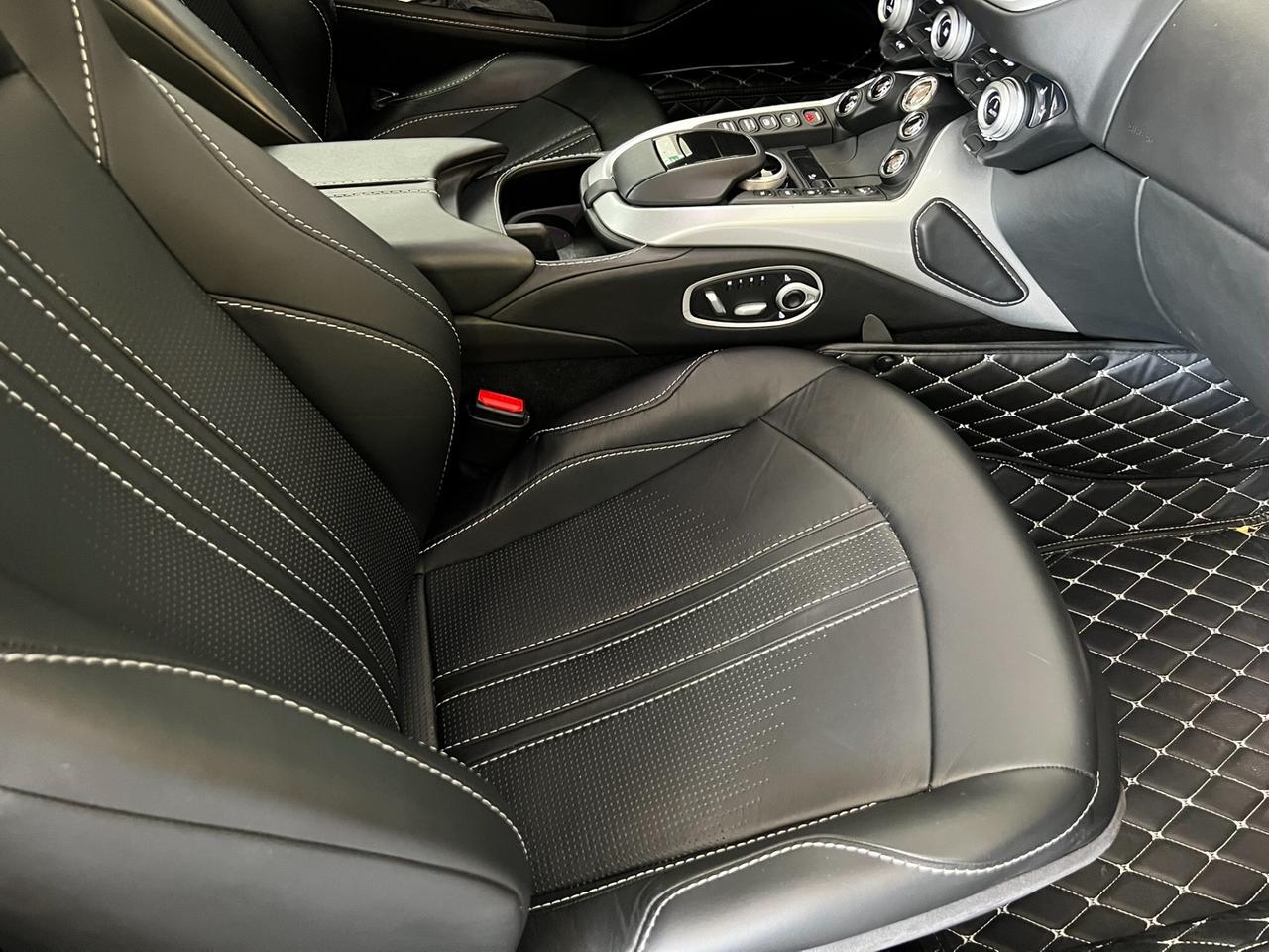 Aston Martin V8 Vantage S Coupé Perfetta 510 Cv