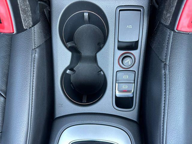 AUDI Q3 2.0 TDI 120 CV Business