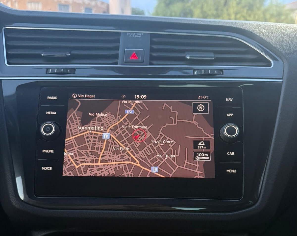 Volkswagen Tiguan 150CV DSG7 COMFORTLINE