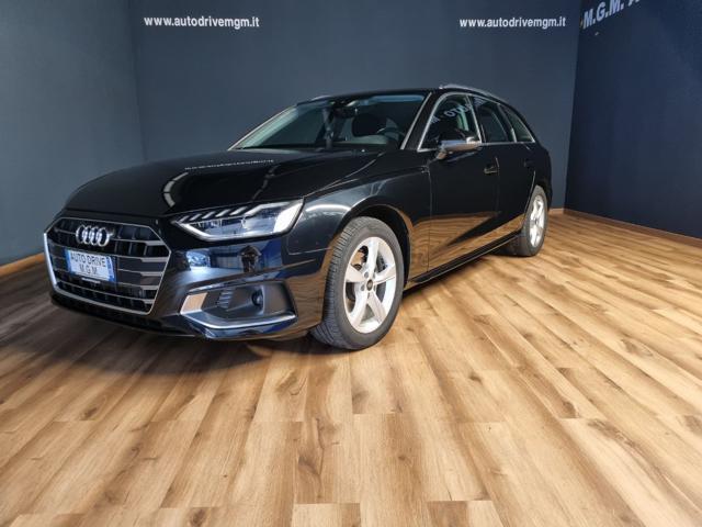 AUDI A4 Avant 30 TDI/136 CV S tronic Business Advanced