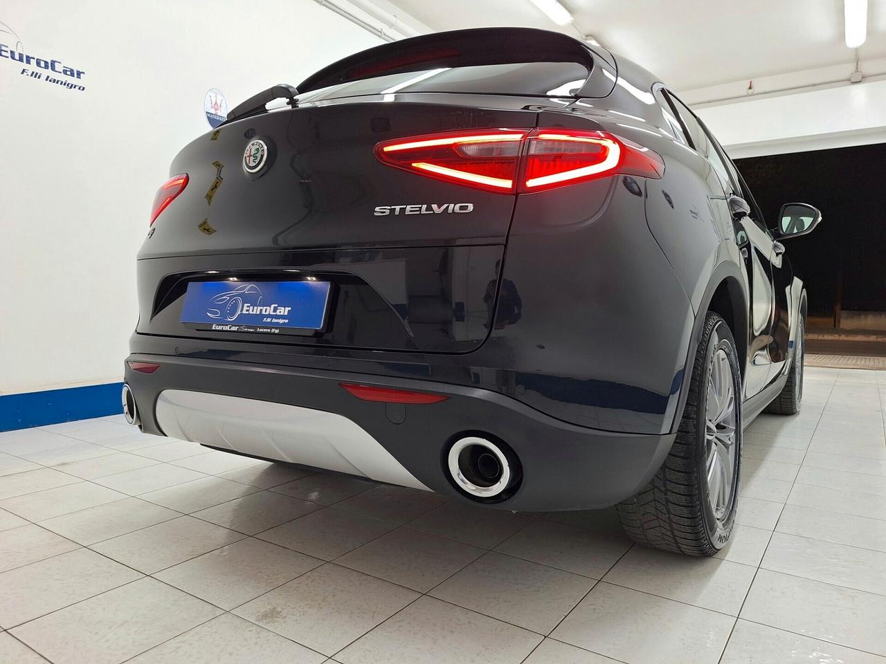 Alfa Romeo Stelvio 2.2 Turbodiesel 210cv Q4 AT8