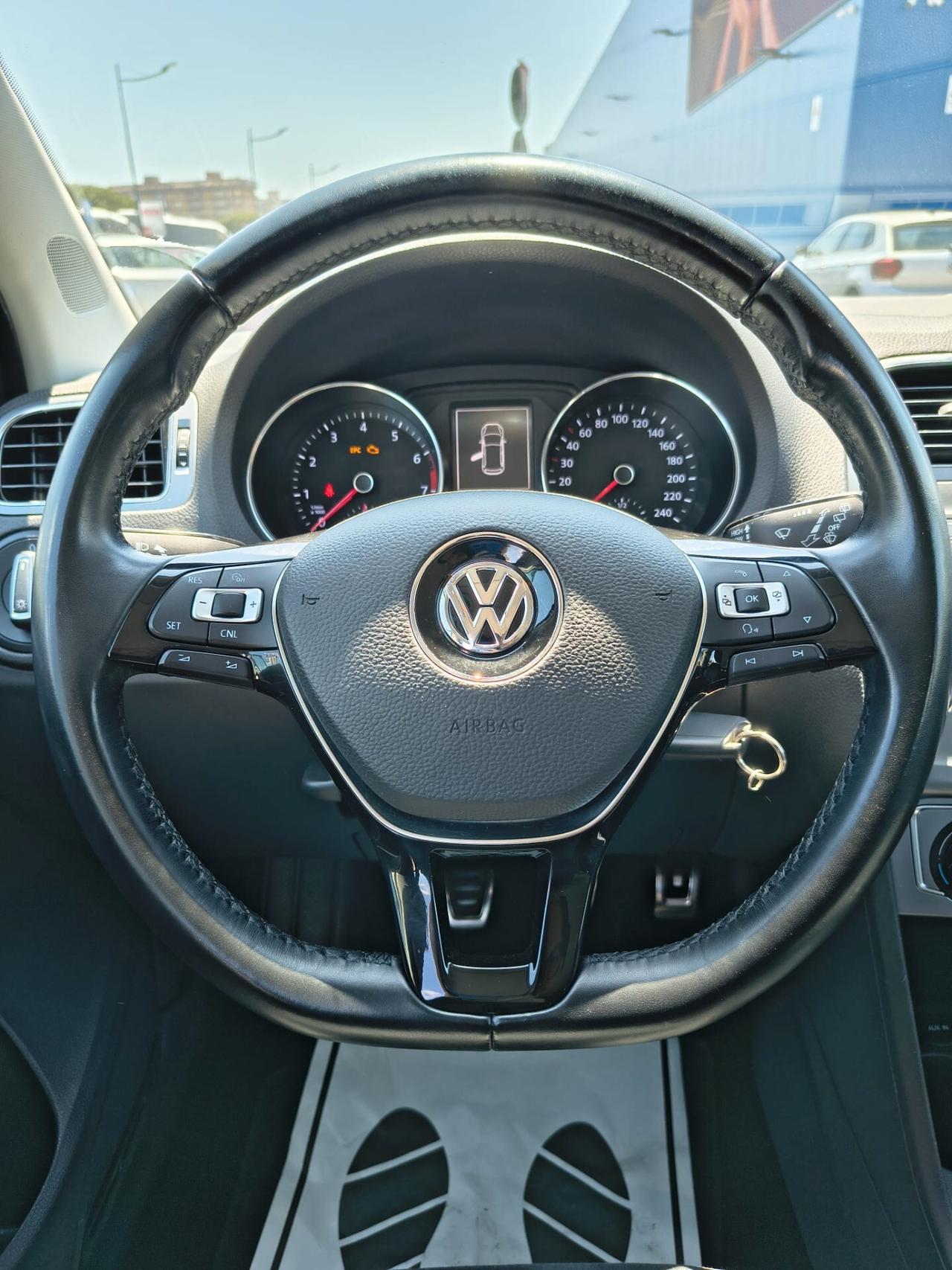 Volkswagen Polo 1.2 TSI DSG 5p. Comfortline BlueMotion Technology