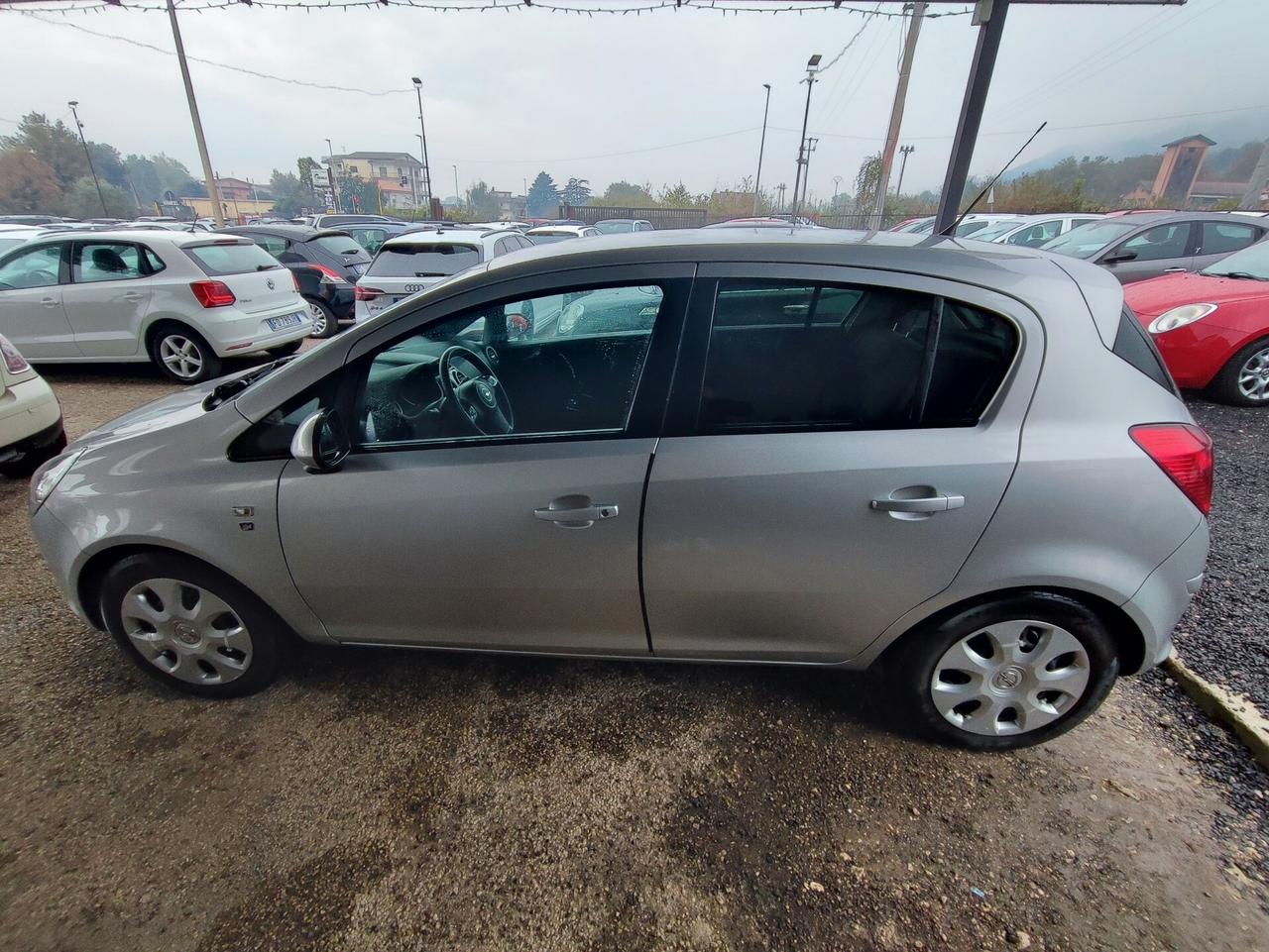 Opel Corsa 1.2 5 porte Edition