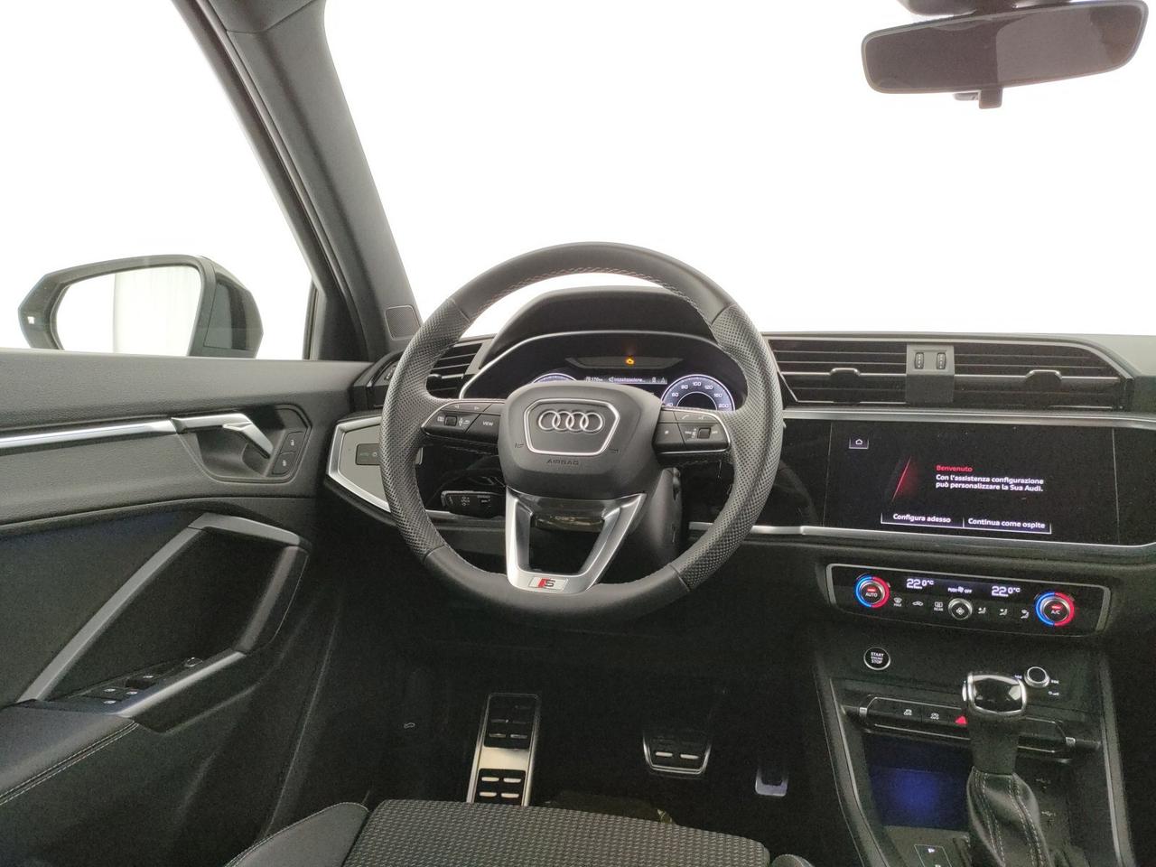 Audi Q3 35 2.0 tdi s line edition s-tronic