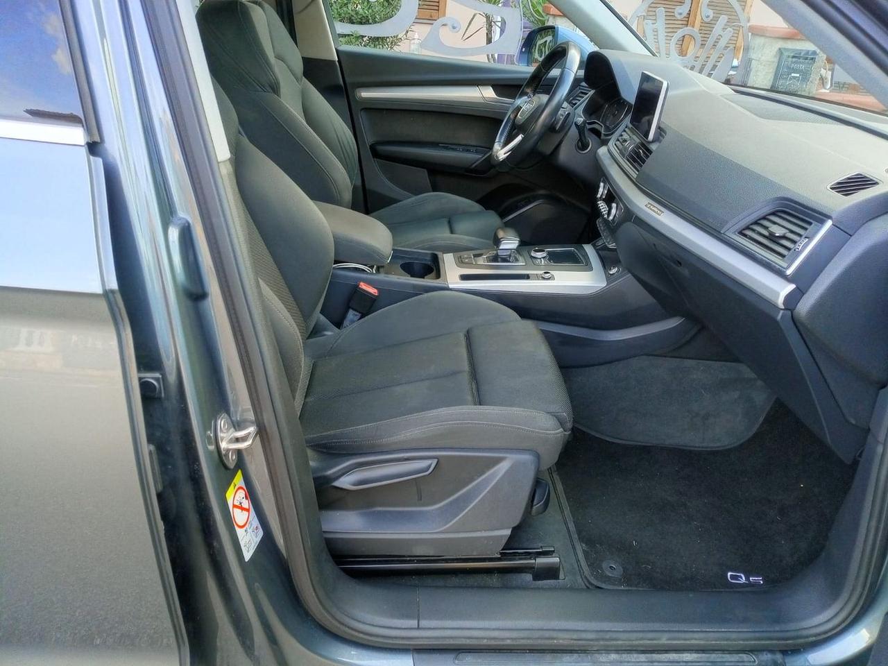 Audi Q5 Business Sport 2.0 40 TDI #7006