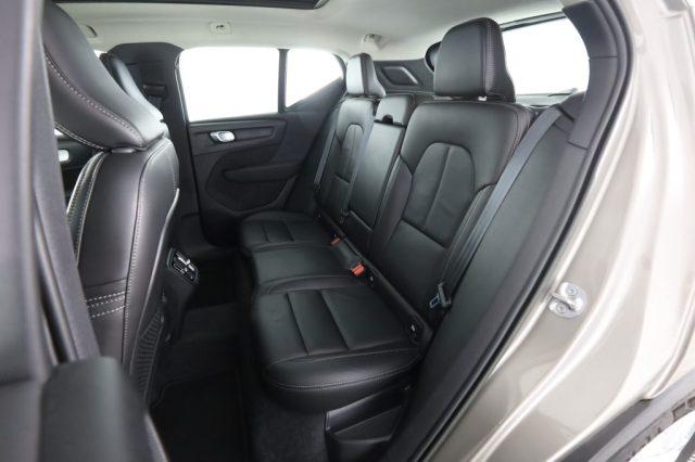 VOLVO XC40 XC40 T2 Geartronic Momentum Pro