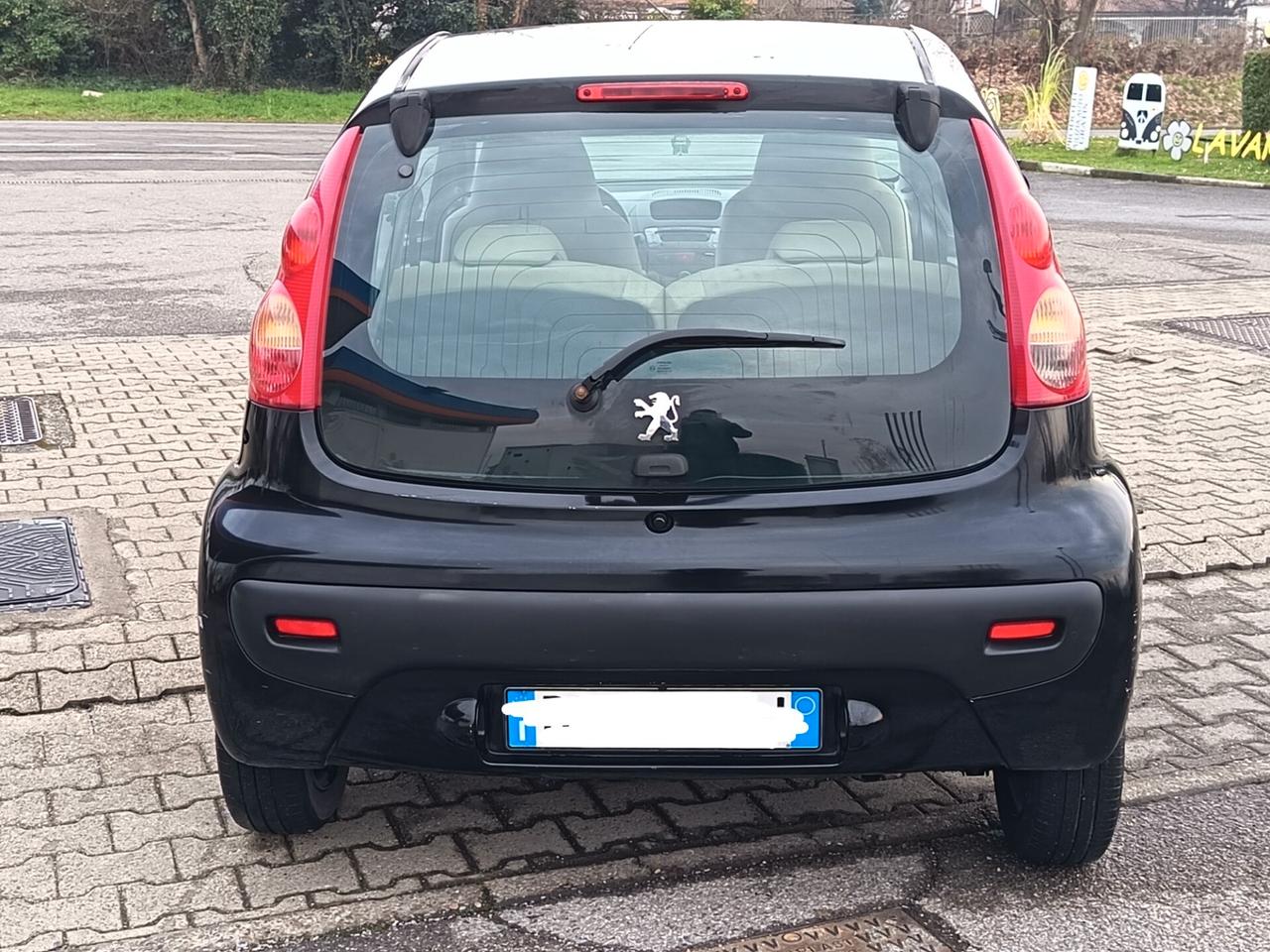 Peugeot 107 1.0 68CV 3p. Sweet Years