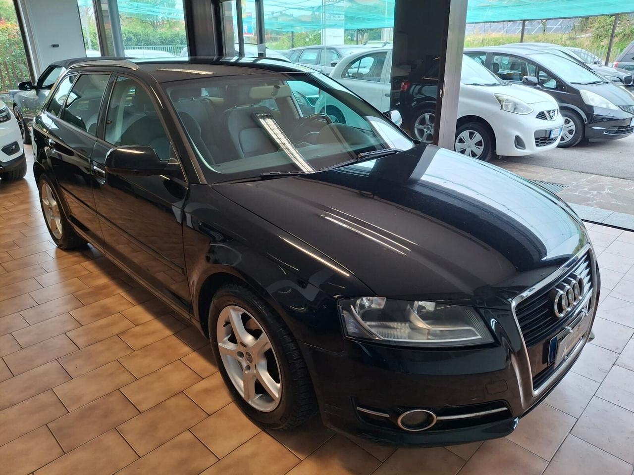Audi A3 Sportback 1.6 tdi Ambition s-tronic