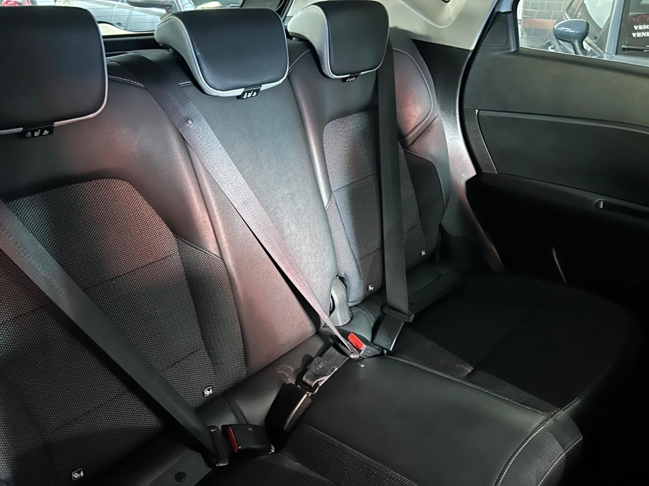 Renault Captur Plug-in Hybrid E-Tech 160 CV Intens