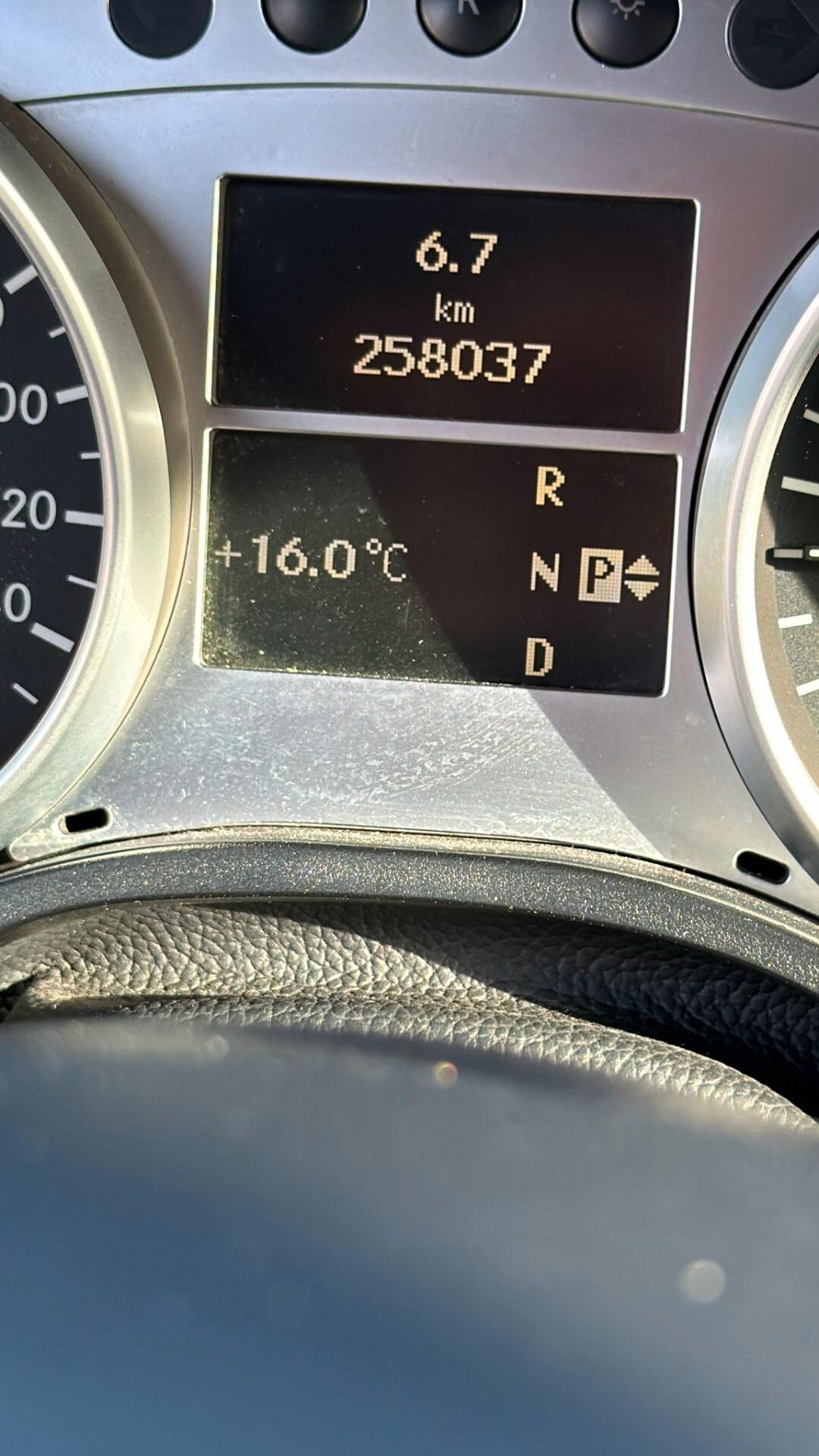 Mercedes-benz ML 350 BlueTEC Sport