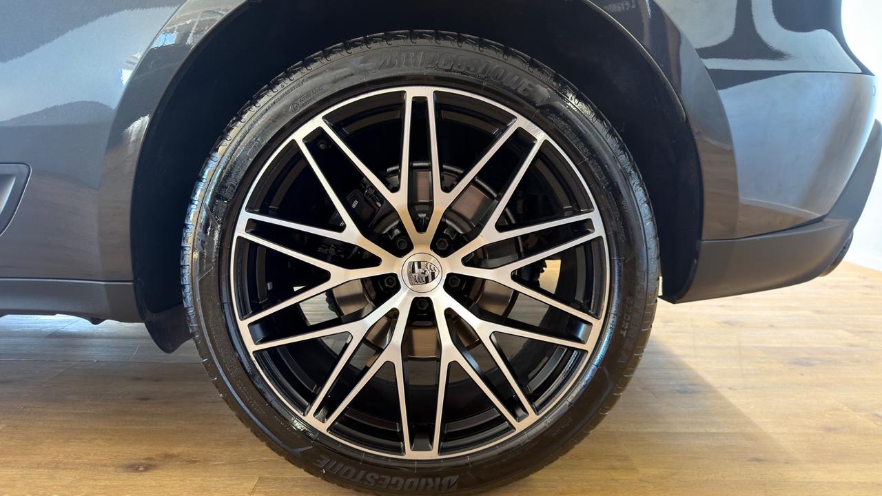 Porsche Macan 2.0 265cv pdk