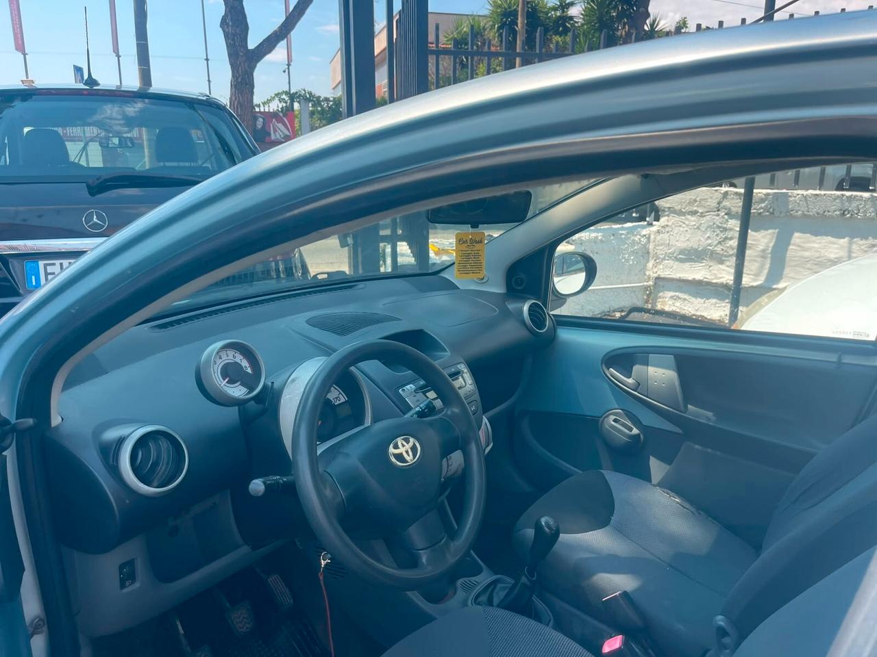 Toyota Aygo 1.0 12V VVT-i 5 porte Now