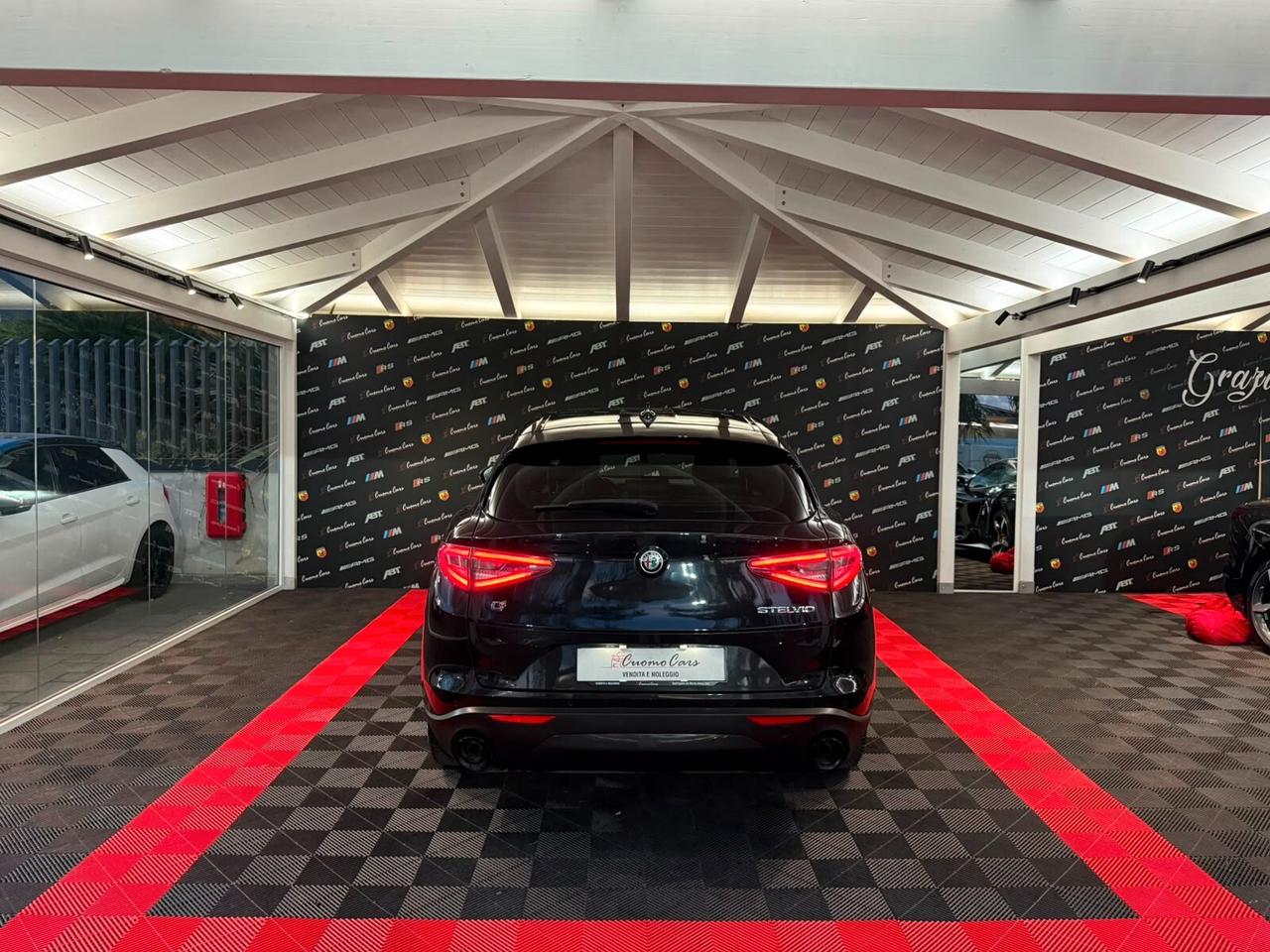 Alfa Romeo Stelvio 2.2 Turbodiesel 210 CV AT8 Q4 Sprint