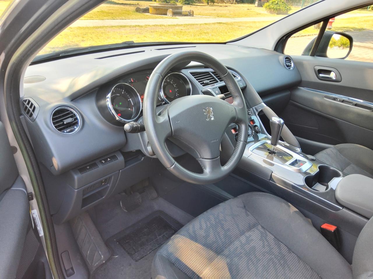 Peugeot 3008 1.6 e-HDi 112CV cambio robotizzato Stop&Start Active