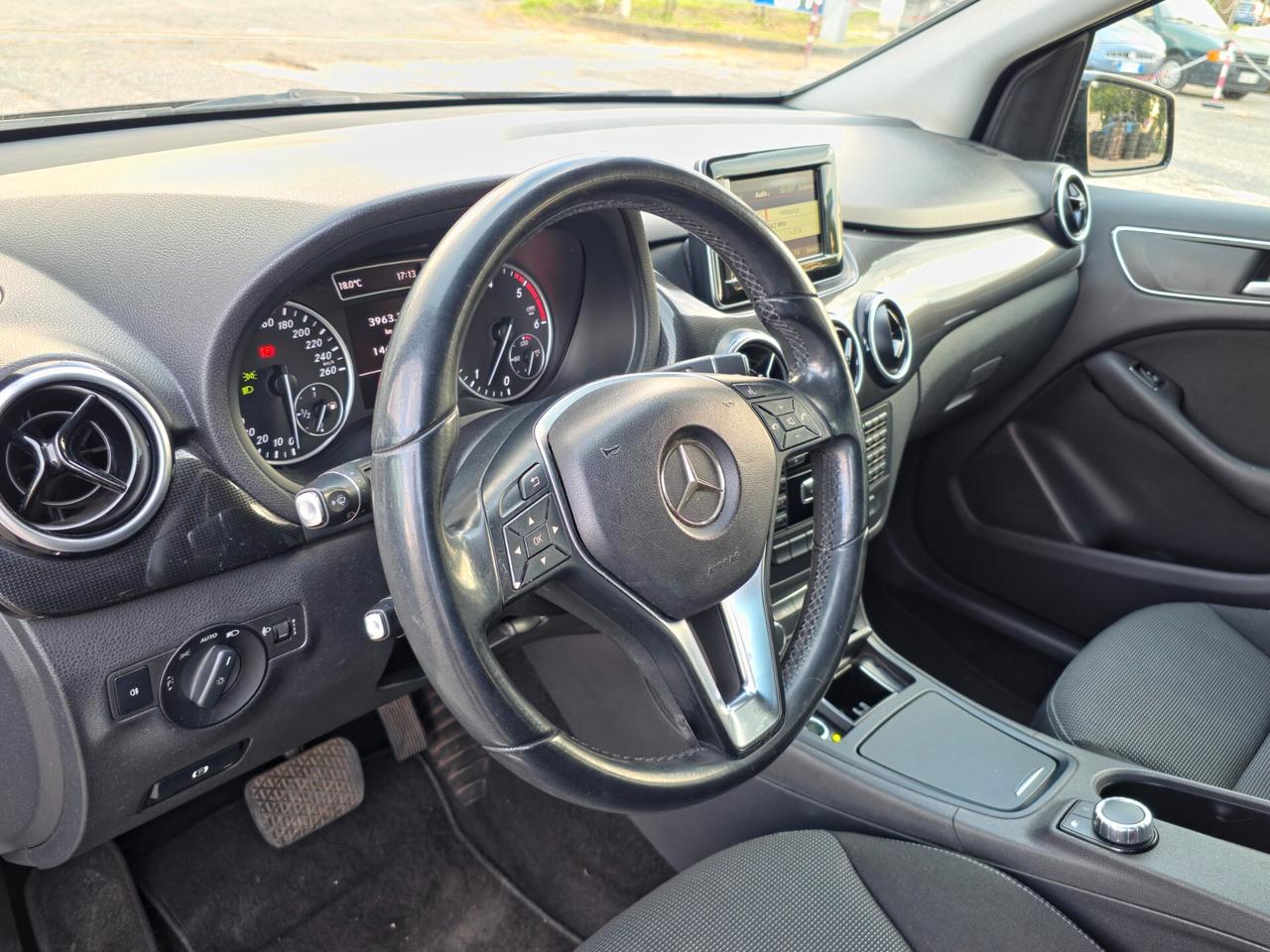Mercedes-benz B 180 CDI Automatic Premium 2013-E5B Automatico NEO