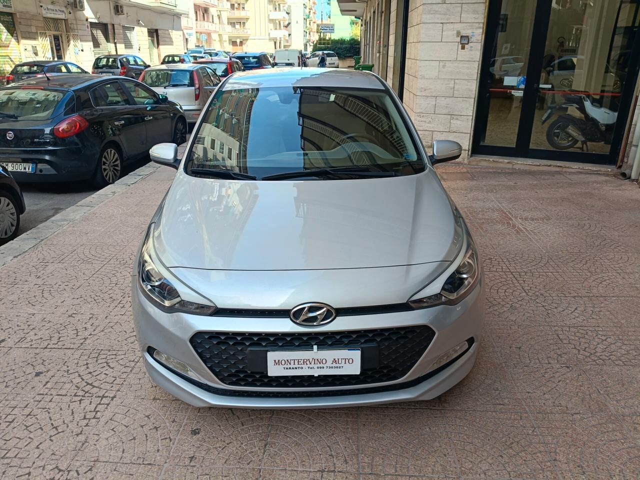 HYUNDAI I20 1.1 Diesel 75CV-NEOPATENTATI-Euro7790