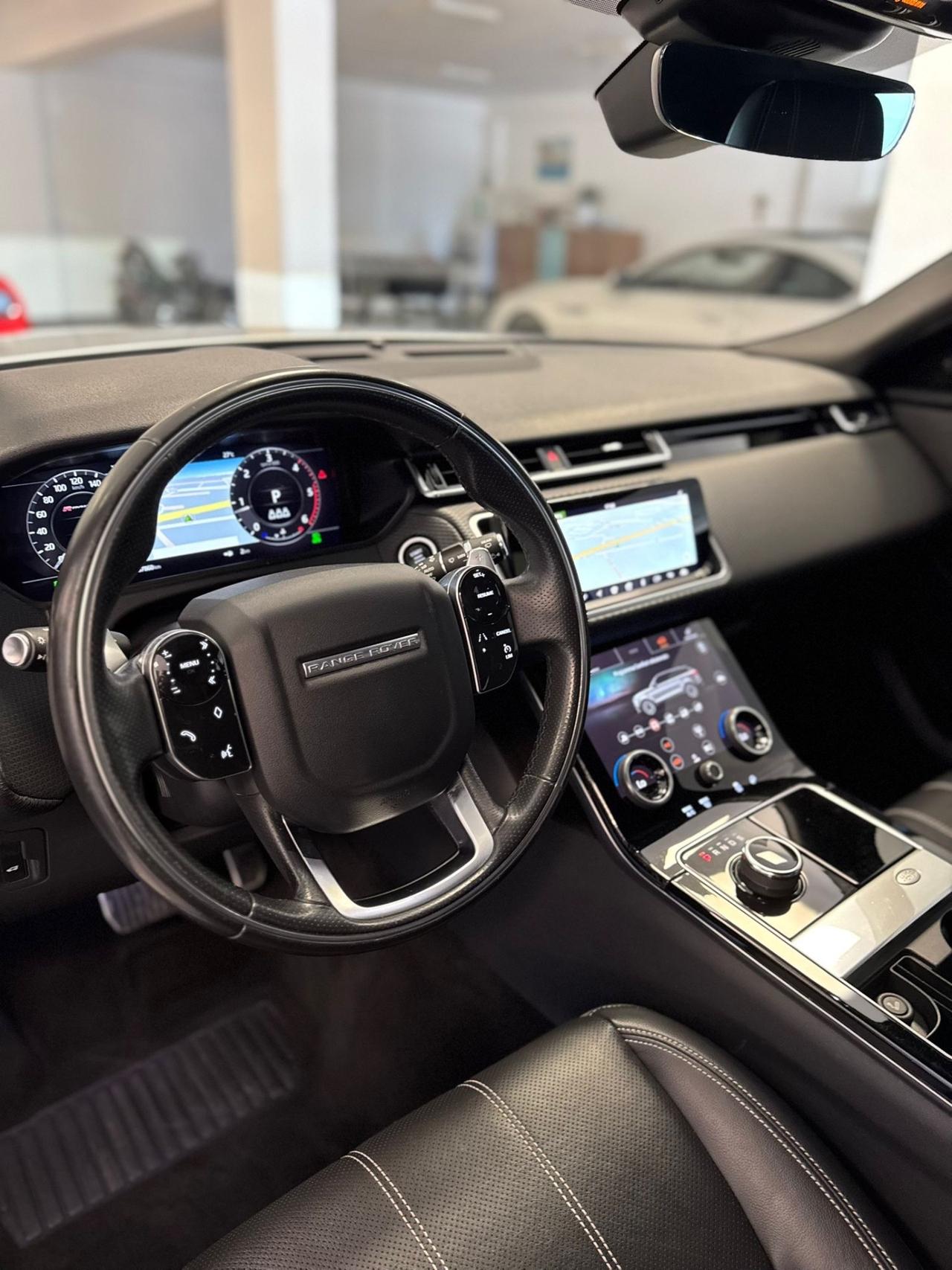 Land Rover Range Rover Velar Range Rover Velar 2.0D I4 240 CV R-Dynamic S