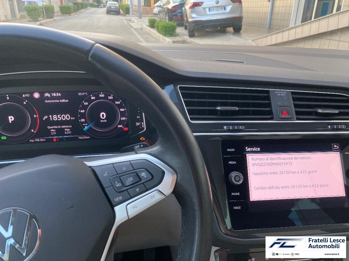 VOLKSWAGEN - Tiguan 2.0 tdi scr Elegance 150cv dsg