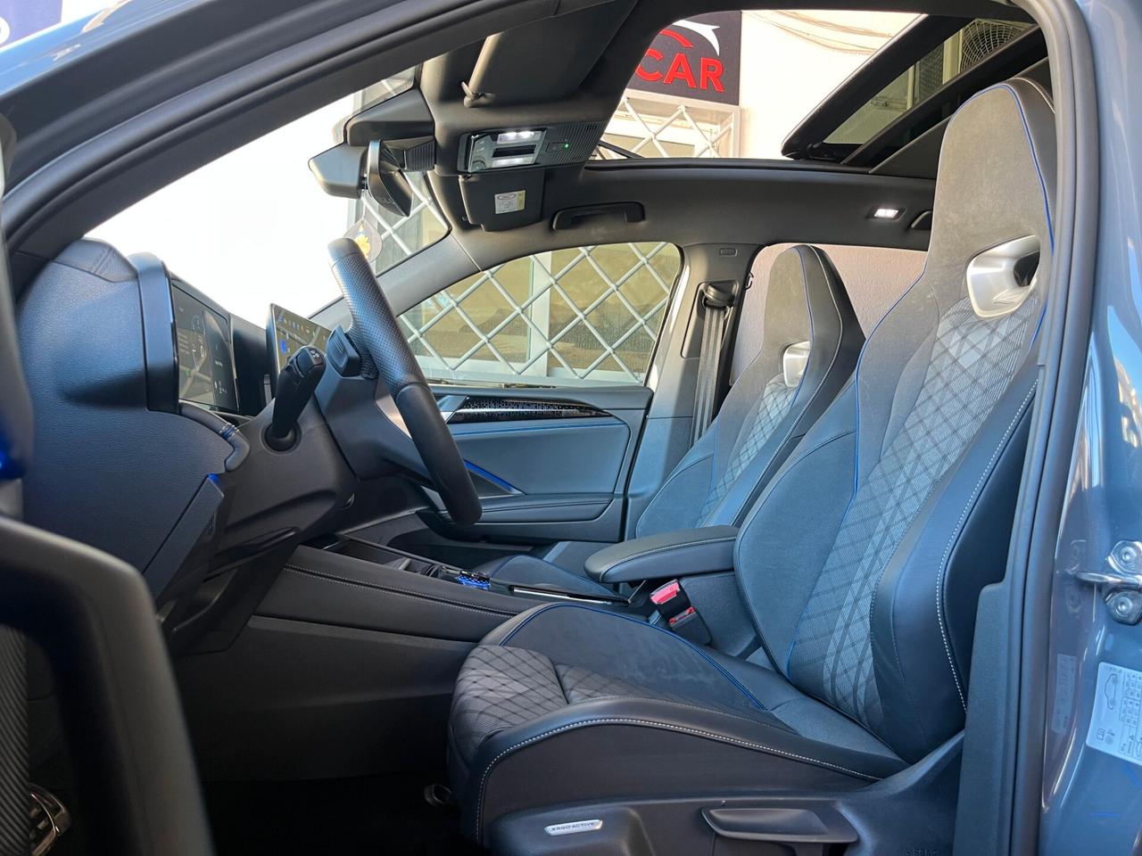 Volkswagen Tiguan 2.0 TDI 150 CV DSG R-Line Plus Valuto Permute