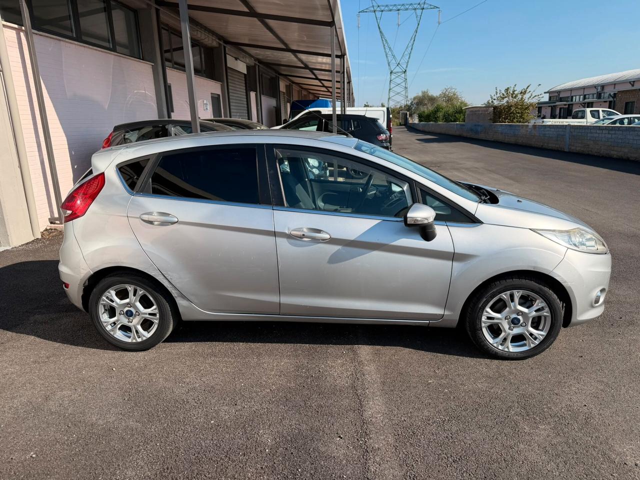Ford Fiesta 1.2 GPL 60CV 5 porte
