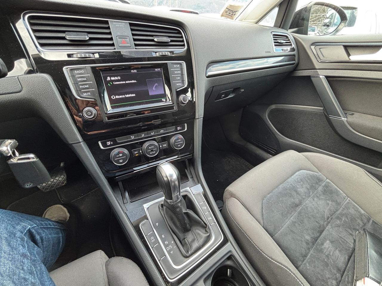 Volkswagen Golf 1.6 TDI DSG 5p. Highline