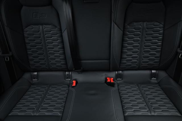 AUDI RS6 Avant 4.0 TFSI V8 quattro tiptronic