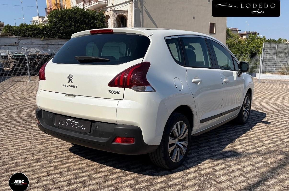 Peugeot 3008 1.6 HDi 115CV Allure