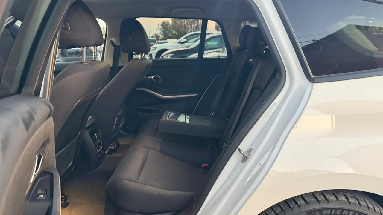 Bmw 320 320d xDrive Touring Msport