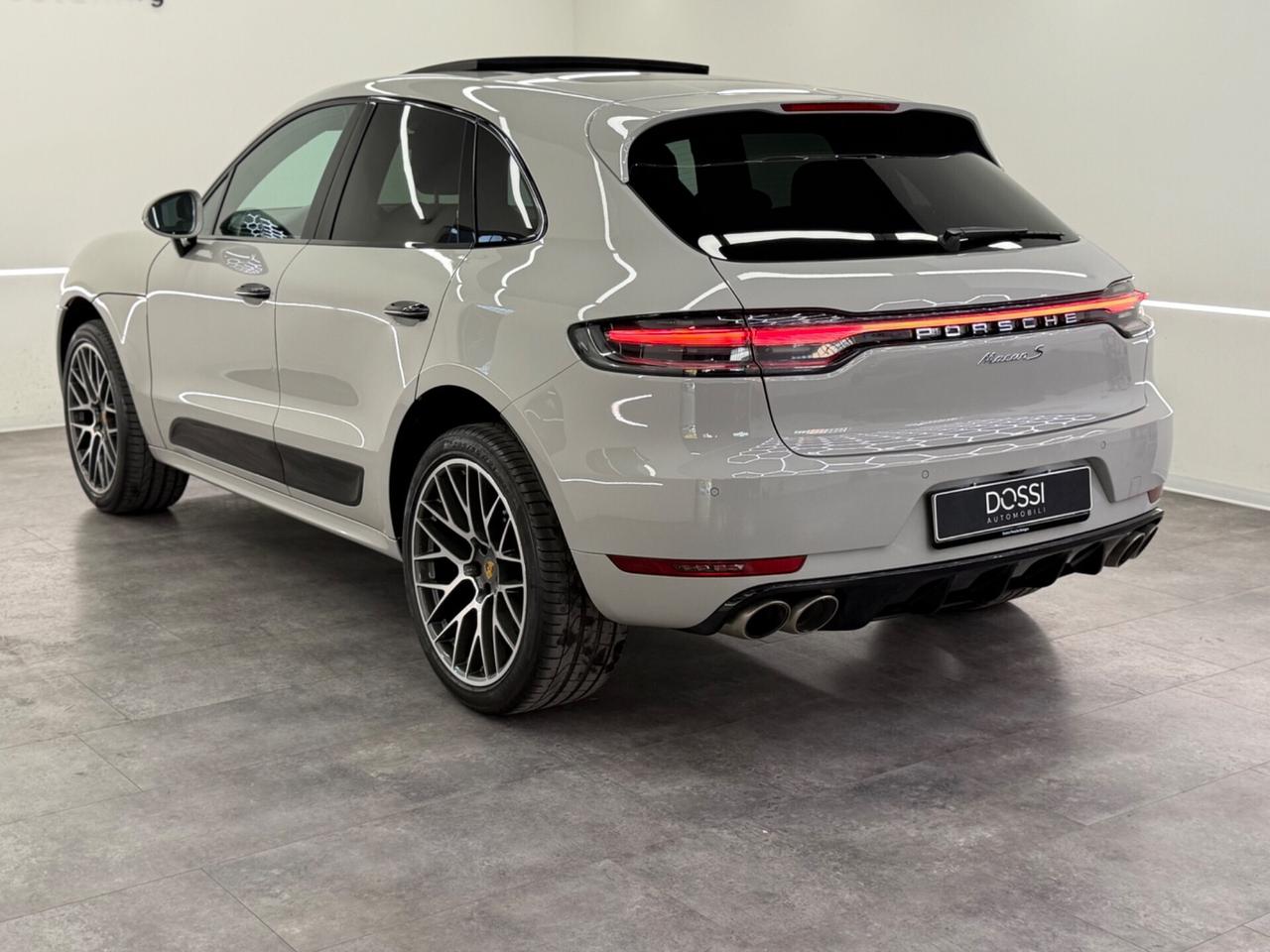 Porsche Macan 3.0 S --GRIGIO GESSO--