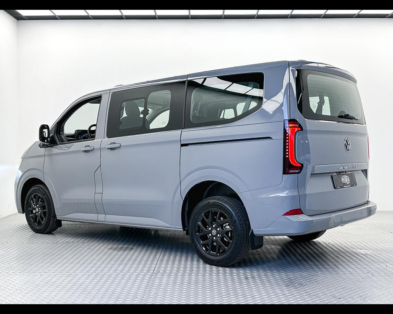 VOLKSWAGEN Caravelle 7ª '25-> - Caravelle 2.0 TDI 150CV PC Life