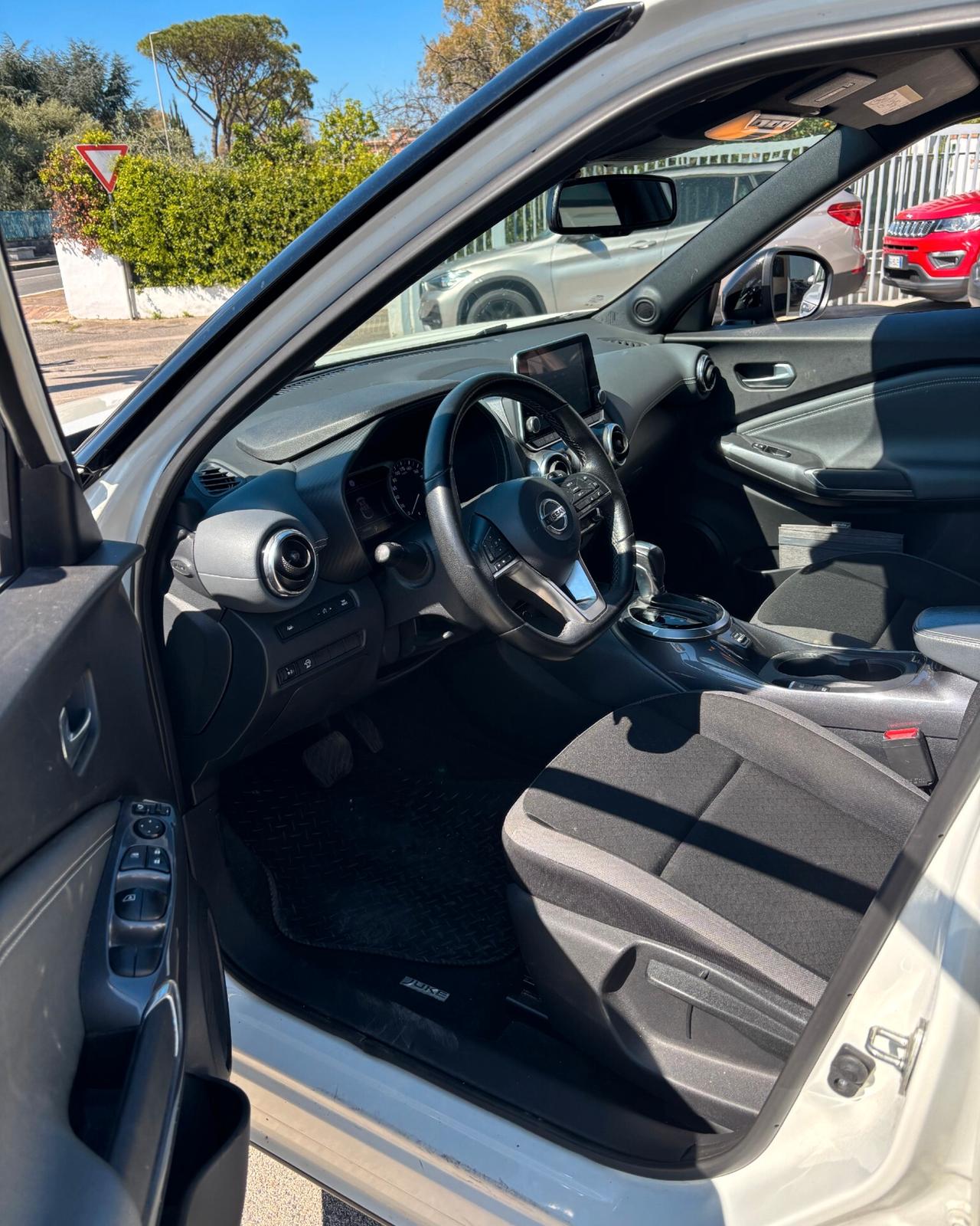 Nissan Juke 1.0 DIG-T 114 CV DCT N-Connecta