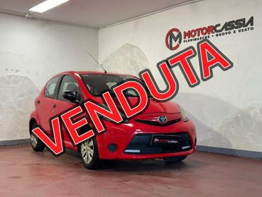 Toyota Aygo 1.0 12V VVT-i 5 porte Cool Soda Connect