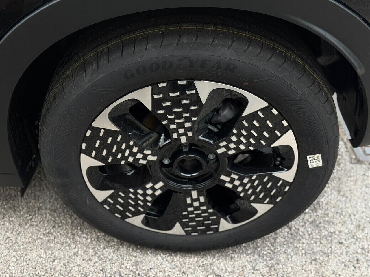 Fiat 600 Hybrid DCT MHEV La Prima