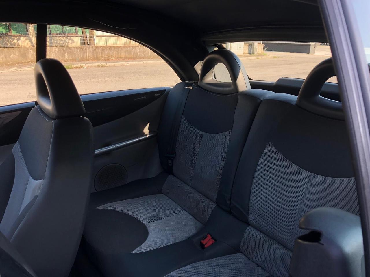 Citroen C3 Pluriel 1.4 HDi 70CV Elegance