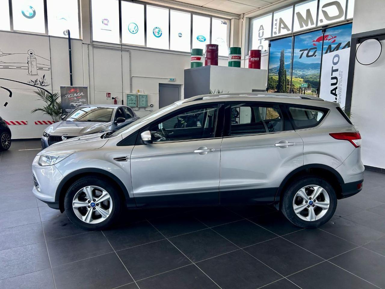 Ford Kuga 2.0 TDCI 140 CV 2WD Titanium