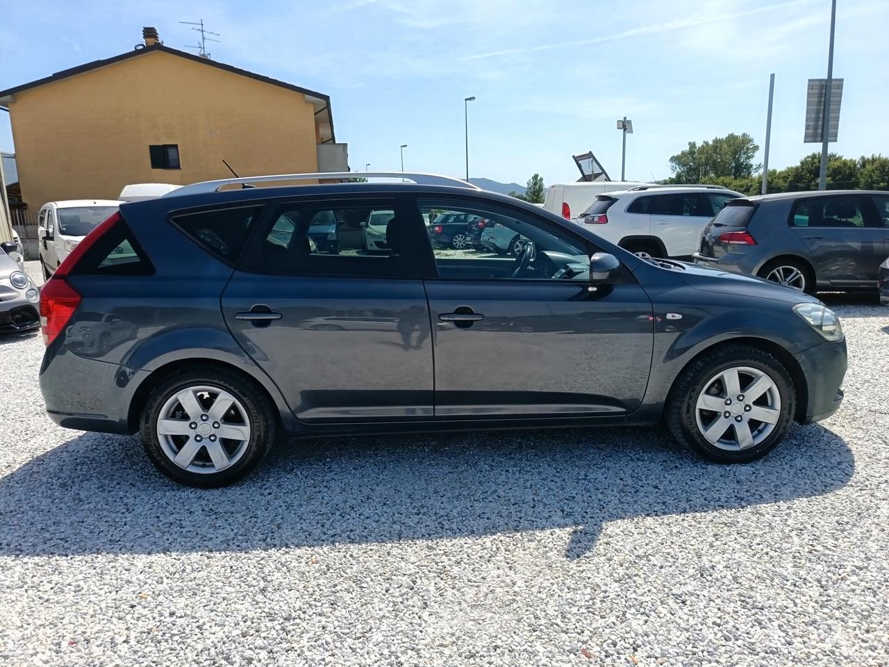 Kia Ceed cee'd Sp. Wag. 1.6 CRDi VGT 115CV EX