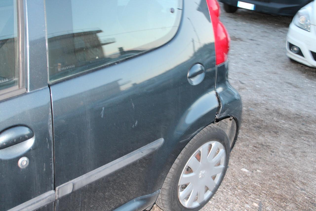Peugeot 107 1.0 68CV 5p. Desir